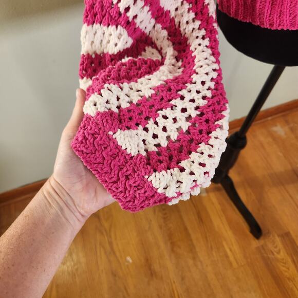 POL Pink and White Chenille Crocheted Sweater, Size Large - Picture 7 of 11